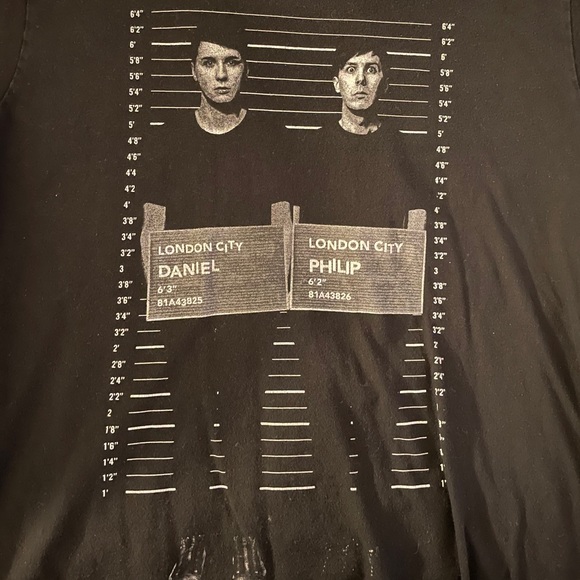 Dan and Phil London Jail Line Up T Shirt (Size L) - Picture 2 of 3
